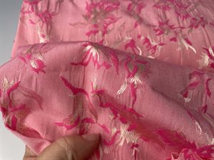 Jacquard vævet - virkelig smuk i pink med sølv detaljer 